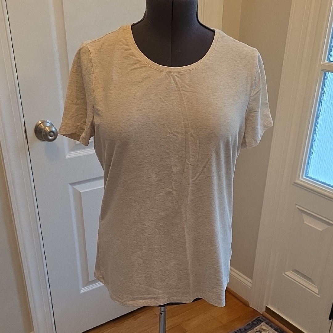 Classic Oatmeal Cream Women's Top